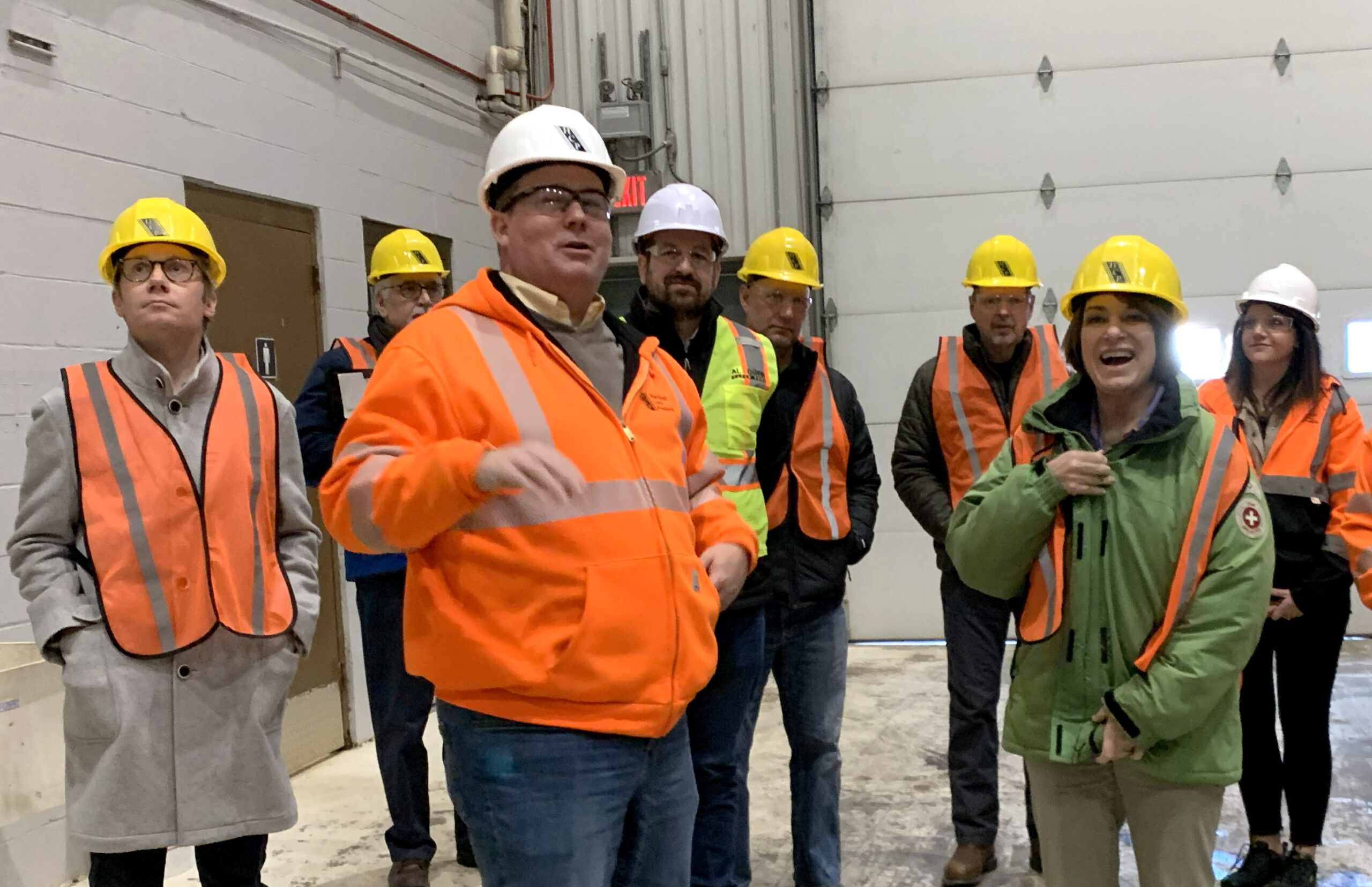 Sen. Klobuchar tours Heartland Corn Products | News, Sports, Jobs - Vimarsana News